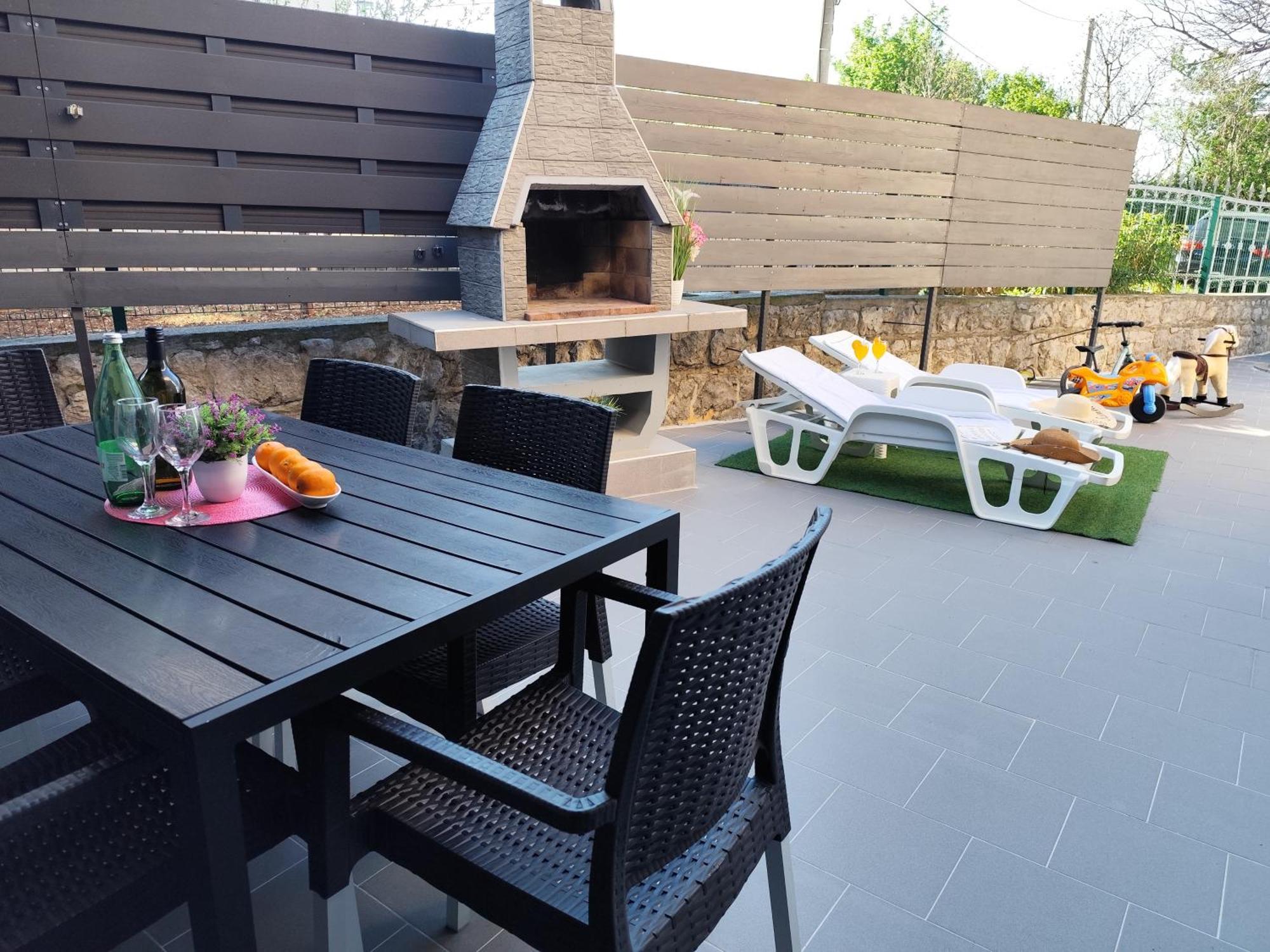 Apartman Nino Rijeka Exteriér fotografie